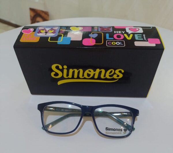 Simone